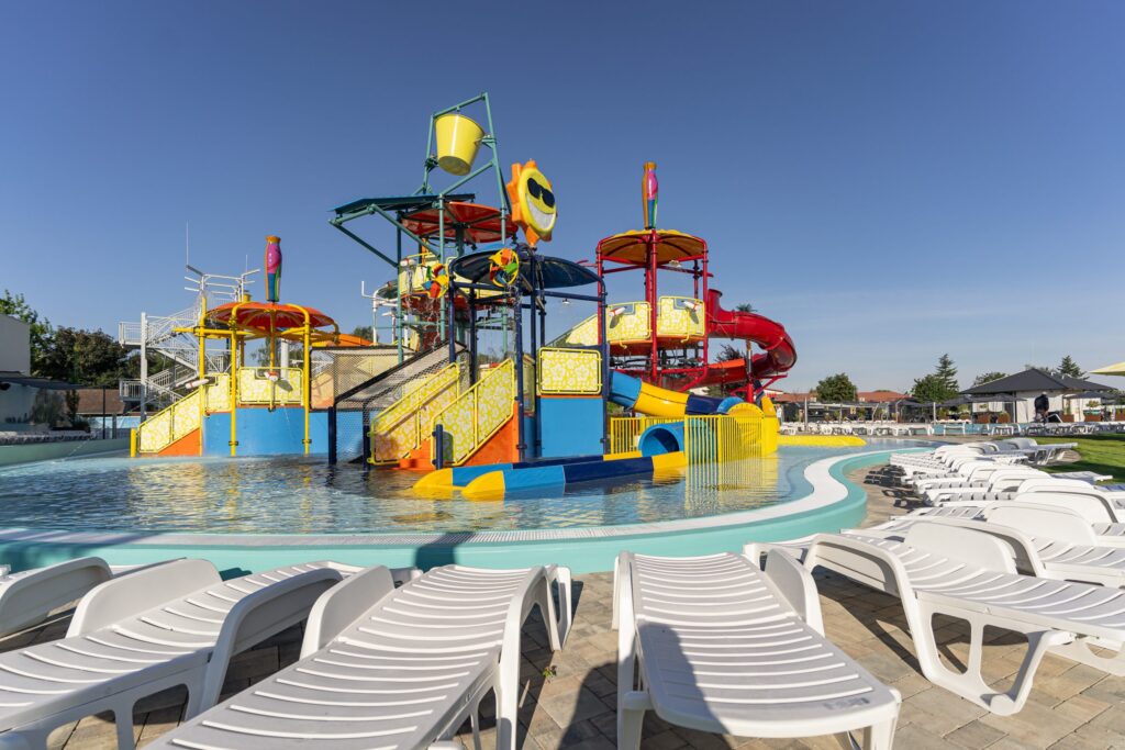DIAKOVCE BASENY TERMALNE SŁOWACJA AQUAPARK